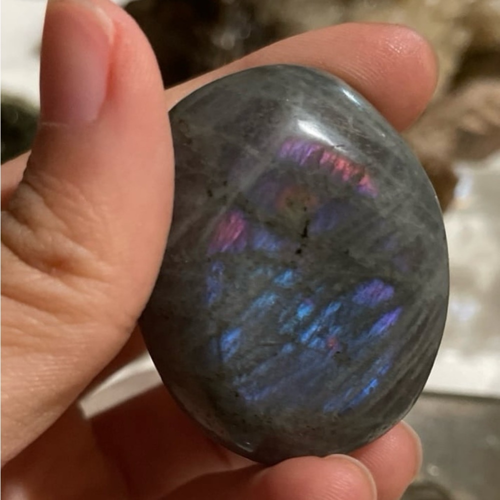 double sided flash labradorite palmstone
